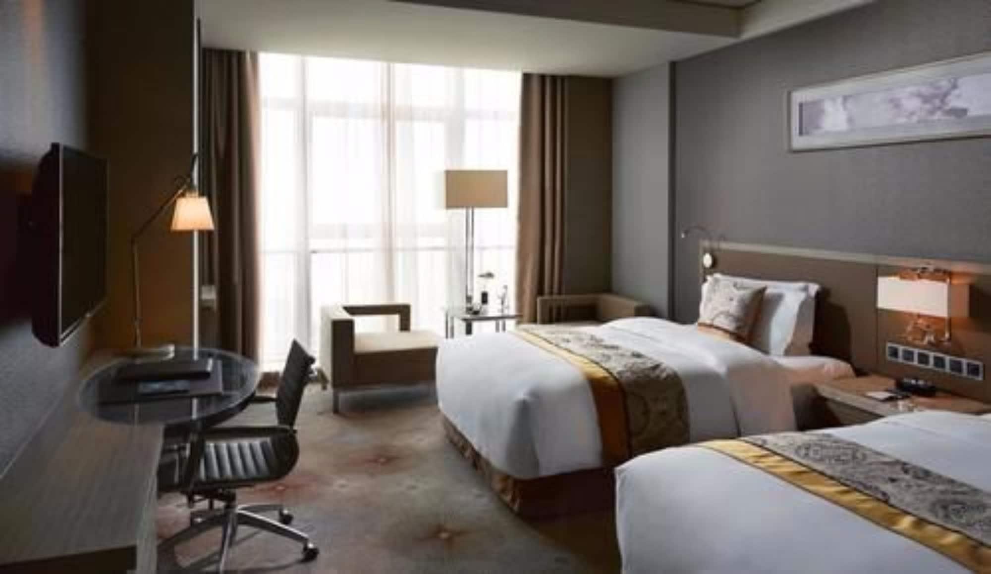 Melia Jinan Hotel Kültér fotó
